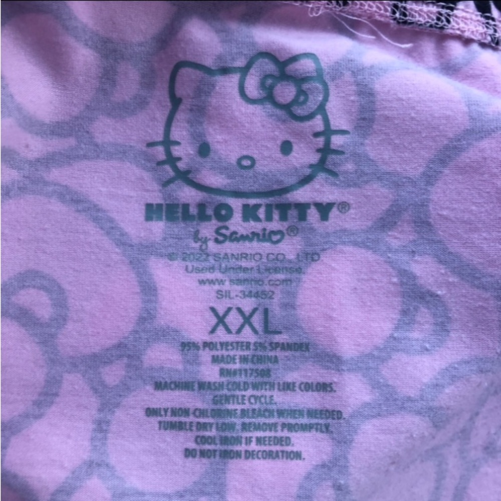 Hello Kitty πΈπ± Skirt XL super fun and relaxing very comfortable and enjoyable! - Picture 6 of 16
